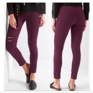 Gap wine colored distressed legging jeans size 34